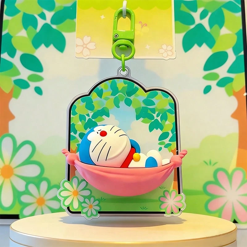 Móc khóa Doraemon kiểu đu quay - Phiên bản mùa xuân, Móc khóa nhân vật hoạt hình chính thức, Phụ kiện sưu tầm bằng nhựa PVC dễ thương, Có thể treo trên ba lô và ví, Món quà lý tưởng cho trẻ em và người lớn