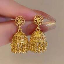 Gilded Years Elegant Light Luxury Gold Long Earrings High-End Flower Super Shiny Tassel Unique Ear Accessories - 金色 - 查看 2