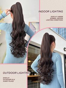 爪形马尾假发，棕色，32英寸长波浪卷，耐热纤维合成马尾假发，适合女士派对和日常使用。 - 棕色 - 查看 5