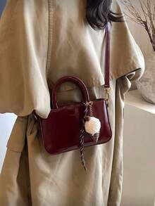 This Year's Trending Popular Bag For Women Is A Versatile New Fashion Item. It's A Stylish Crossbody And Handbag With A Small Top-Handle Design, Bucket Shape, And Comes In Red. It's High-Appeal And Suitable As A Single-Shoulder Bag Or Square Bag - Red - View 5