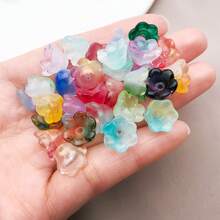 50颗铃兰玻璃珠，8x11毫米，散珠，带有铃兰花苞和钟形花朵，适用于DIY珠宝、发夹和串珠。 - 彩色 - 查看 3