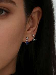 925纯银耳环，女士立方氧化锆四叶草耳环，精致小巧，百搭风格，四叶草设计，女士珠宝礼品，适合日常佩戴 - 單隻耳釘 - 查看 3