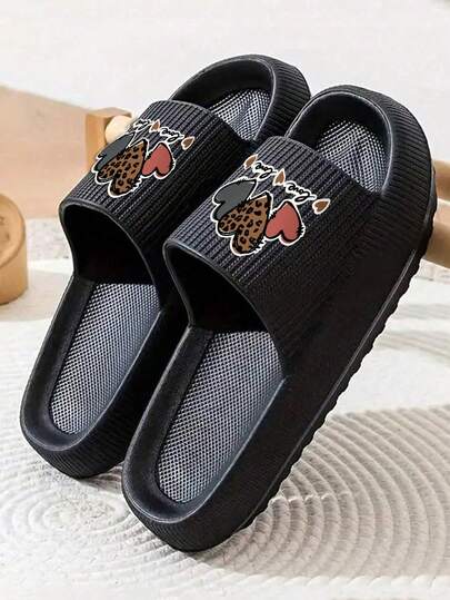 Nya sommarmode, mångsidiga, enfärgade, vertikala randiga, enda hål, tjocka, mjuka, bekväma, EVA-halkfria, luktfria, antibakteriella, skyddande herrtofflor för hem, badrum och utomhusbruk. [För breda fötter rekommenderas att köpa plus size för bättre passform]