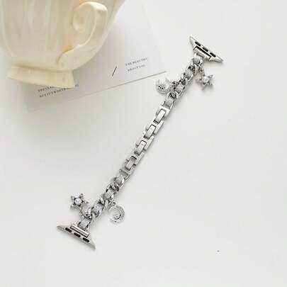 1pc Silver Metal Chain Leather Band Compatible With Apple Watch 49/46/45/44/42/41/40/38mm, Women's Fashion Denim Chain Strap With Cute Star & Moon Pendant Decor, Suitable For Apple Watch Series 11 10 Ultra 2 9 8 7 6 5 4 3 2 SE