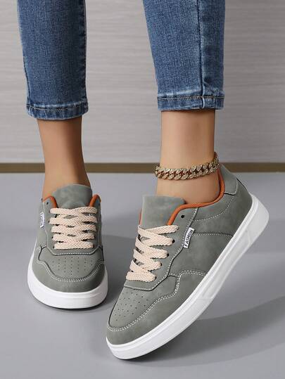 Low Top Women's Shoes Sneakers , Casual Board Shoes, Sports Shoes, Student Shoes, Fashionable Color Blocking Design With Lace-Up, Breathable And Soft, Suitable For All Seasons