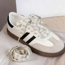 1双心形印花时尚鞋带，耐用涤纶材质，适用于帆布鞋和运动鞋，个性化鞋带和鞋子装饰，适合作为礼物和生日派对用品 - 彩色 - 查看 5