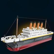 1,344pcs Micro Particle Building Blocks Toy Model, Recreate Classic Cruise Ship Design, High Difficulty Adult Assembly Model, Desktop Decor, Suitable For Halloween, Christmas, Birthday Gifts - Ship-shaped Building Blocks - View 7