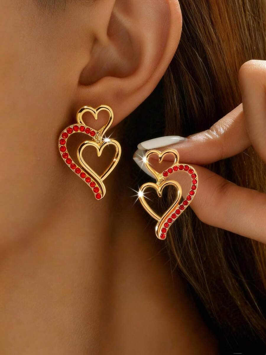 一对优雅甜美可爱镂空多层心形吊坠耳环，红色水钻装饰，情人节耳环，独特简约设计，适合女性，可作为情人节礼物和日常配饰 - 金色 - 查看 1