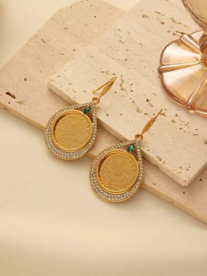 一对优雅复古铜合金镀金水晶硬币吊坠耳环，适合女性日常佩戴和节日礼物