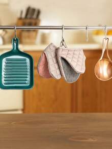 2pcs Set: Thick Heat-Resistant Silicone Trivet Pad With Cotton Cover, Cartoon Fish Shaped Silicone Pot Holder With Cotton Lining, Hanging Hole For Easy Storage, Heat Insulation, Suitable For Kitchen, Dining Room, Outdoor BBQ, Creative Housewarming/Birthday Gift - Multicolor - View 7