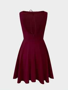 Đầm chữ A thanh lịch, giản dị, lãng mạn, quyến rũ, ôm sát cơ thể, phù hợp cho mặc hàng ngày, hẹn hò, tiệc Valentine. - Màu Đỏ Sâu - Xem 11