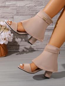 百搭杏色绒面革踝靴，粗跟露趾短靴，通勤和约会皆宜的优雅高跟凉鞋 - 杏色 - 查看 3