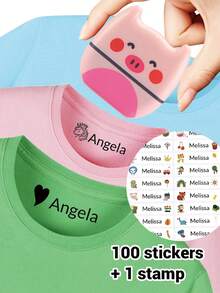 LICVIC 1 pieza Sello + 100 piezas Etiquetas con nombre - Sello de nombre personalizado para ropa de niños, resistente al agua, útiles escolares, sello de nombre personalizado con firma manuscrita, sello de ropa personalizado, sello de nombre de tinta de dibujos animados DIY, uso empresarial, útiles escolares, regalo de papelería para estudiantes, editor, moda de regreso a la escuela, organizador de viajes - Estilo A - Ver 13