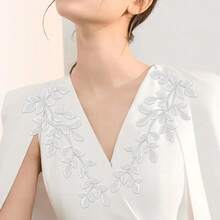 [Free Shipping]4 Pairs White Lace Forest Leaves Vine Applique Patches Leaf Sewing Embroidery Applique Bohemian Shoulder Collar Embellishment Decorative Patches For Clothing Bags DIY Accessory Craft - White - 查看 4