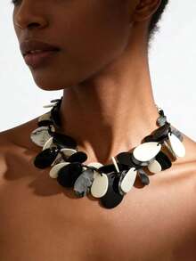 1pc Asymmetrical Teardrop Shaped Fashionable Necklace For Women, Suitable For Travel And Vacation Wear