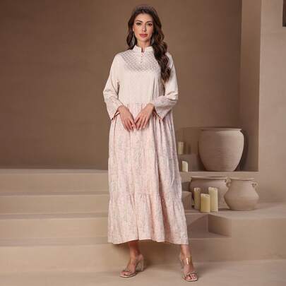 Đầm Ramadan truyền thống thanh lịch nhiều màu sắc in họa tiết, cài cúc, cổ áo lửng, phối nhiều lớp, kiểu dáng mới năm 2026, thời trang tươi trẻ dành cho quý cô.