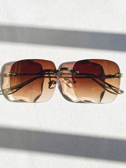 方形无框钻石切割渐变金属眼镜框，时尚百搭，适合街头摄影、舞台表演、派对和聚会。