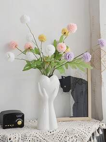 Creative Hand-Held Heart-Shaped Vase, Modern Art Human Body Vase, Wedding Home Decor Vase, Shelf Decor Ornament, Rustic Style Desktop Decor (Pink/White Heart-Shaped), Modern Decorative Vase, Suitable For Home Decor, Living Room, Desktop, Office And Dining Table Decoration. Holiday Gift (Please Note The Size When Purchasing). - Multicolor - View 4