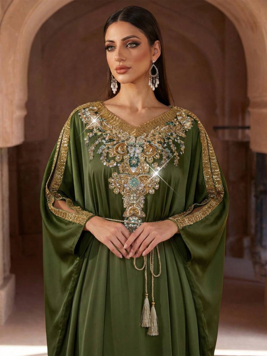 Luxury Pink Embellished Long Sleeve Kaftan Robe, Elegant Middle Eastern Style, Arabic Women Long Robe, Abaya, Modest And Graceful - Army Green - View 1