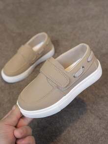 Kids' Hook And Loop Design Skateboard Shoes, Soft Sole Non-Slip Casual Sneakers For Outdoor Activities - Grey - View 13