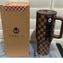 Hydro Jug Traveler 40oz / 32oz Espresso, Cherry, Rodeo, Autumn Checkers, Pink Gingham, Blair, Stella,Etc. Multiple Style Options. Triple-Wall Insulated Stainless Steel With Straw Cup. The Pattern Is Exquisite. Flip-Straw, 24 Hours Cold, Completely Leak-Proof. Suitable For Camping, Work, Indoor Use. Suitable For Water, Iced Tea Or Coffee, Ice Drinks , Hot Drinks, Juice. It Is Also Very Suitable To Be Given As A Gifts. ( 1183 Ml / 945 Ml ) - Nhiều màu - Xem 7