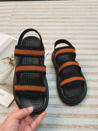 1 par handgjorda sommarplattformsandaler för kvinnor med tjock botten och resårband, bekväma casual studentsandaler, enfärgade lätta sportsandaler för kvinnor, kvinnor 2026 sommar nya plattformsandaler med platta strandsandaler, klassiska sommarpendlingsandaler för kvinnor, kvinnor sommarplattformsandaler med tjock botten och spänne för brev, praktiska studentsandaler