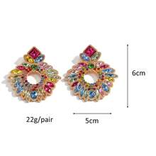 2PCS Vintage Court Style Elegant Colorful Hollow Flower Women's Earrings Suitable For Women's Weddings, Banquets, And Parties - 黑色 - 查看 4
