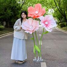 7 件套高级巨型仿真花装饰套装，多色超大花朵（柔和色调和鲜艳色调），易于组装的支架 + 稳固底座，耐候面料，非常适合花园装饰/派对装饰/室内点缀。立即购买！ - 彩色 - 查看 10