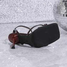 صندل نسائي أنيق مريح مفتوح الأصبع بكعب عالٍ بحزام الكاحل باللون البرغندي، متعدد الاستخدامات للحفلات والمناسبات والعطلات والنوادي الليلية - عنابي اللون - مشاهدة 3