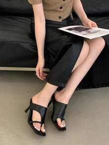 Retro Thong High Heel Sandals, Fashionable Pointed Toe Roman Style High Heels, Sexy Open Toe Slide Sandals For Women, Spring/Summer - Black - View 2