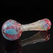 This 4.75-Inch Tornado Vortex Glass Pipe Features A Unique Swirling Structure And Thick, Durable Glass. It Delivers A Smooth Experience And Doubles As A Collectible Piece, Ideal For Users Seeking Distinctive And High-Quality Smoking Accessories. - 預設 - 查看 7