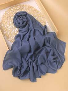 1条高品质纯色柔软透气粘胶纤维头巾，适合日常搭配长袍或连衣裙佩戴