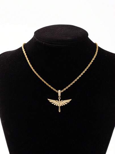 1件时尚铜合金锆石天使翅膀十字架吊坠项链，适合旅行、派对、聚会、装饰。