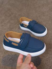 Kids' Hook And Loop Design Skateboard Shoes, Soft Sole Non-Slip Casual Sneakers For Outdoor Activities - Blue - View 6