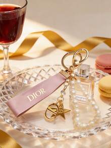 Dior Keychain Christmas Gift Bag Charm Phone Charm Themed Red Keychain Unisex Featuring The Classic CD Logo And Delicate Lucky Five-Pointed Star - Gold - View 4