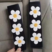1/2pcs Car Seat Belt Shoulder Pads, Floral Pattern, Fresh Design, Soft And Comfortable, Anti-Chafing, Car Interior Decoration Accessories, Suitable For Sedan, SUV, Universal Fit - Black Embroidered Flower Shoulder Pads - View 7