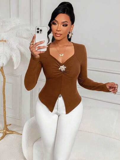 Women's Solid Color Velvet Ribbed Top - Square Neck Long Sleeve With Pleated Flower Decoration & Slit For Autumn Winter Dating & Daily Wear Winter Clothes For Women Winter Outfit For Women Elegant Women's Blouses