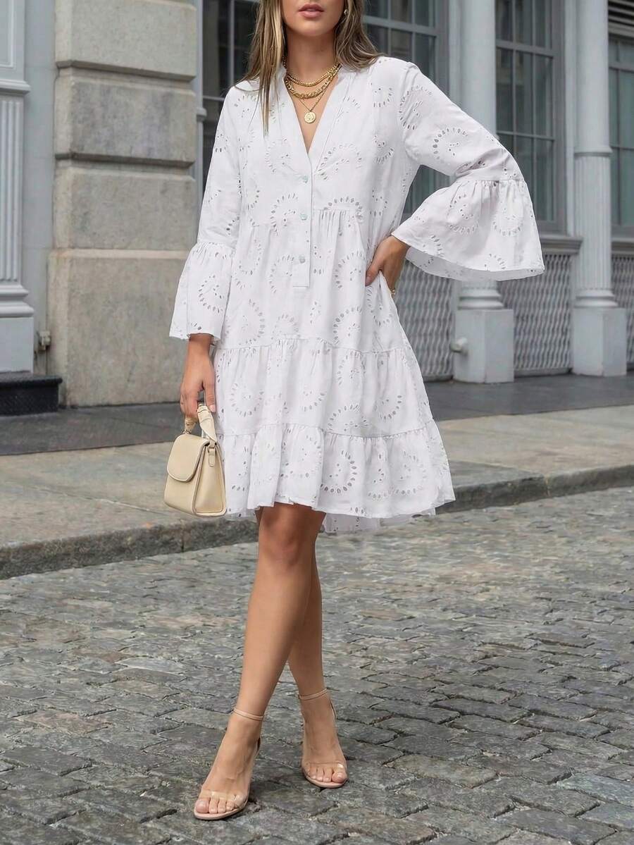 Jkorea Fall Hollow Elegant Dresses For Women Solid V Neck Flared Sleeve Vintage Cocktail Dresses Loose Casual Flared Sleeve Tiered Ruffle Mini Dress - 白色 - 查看 1