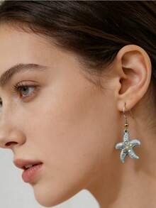 3pcs/Pack Luxury Sophisticated Ocean Themed Dopamine Sunflower & Fish Print Floral Earrings, European & American Cross-Border Holiday Style - Green - View 2
