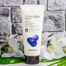 TONYMOLY Blueberry Cleansing Foam - Clean Dew - - Deep Cleansing - View 4