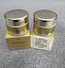 Kem làm sáng da 5ml/0.17oz - Chứa chiết xuất tơ vàng, dưỡng ẩm và làm săn chắc da. - Màu Hồng baby - Xem 3