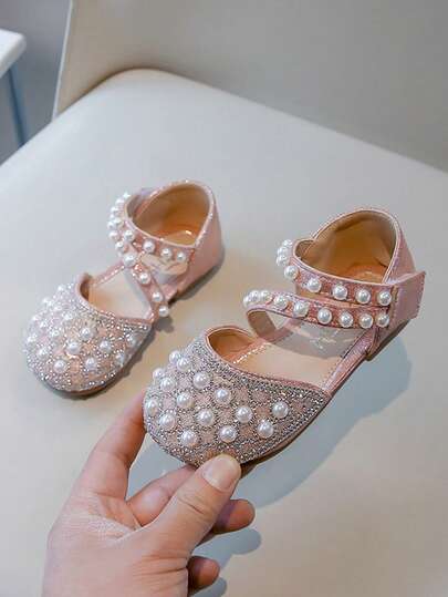 1双女童春夏新款珍珠装饰水晶平底鞋，公主风真皮鞋，韩版时尚，珍珠半凉鞋，软底，幼儿芭蕾舞表演鞋