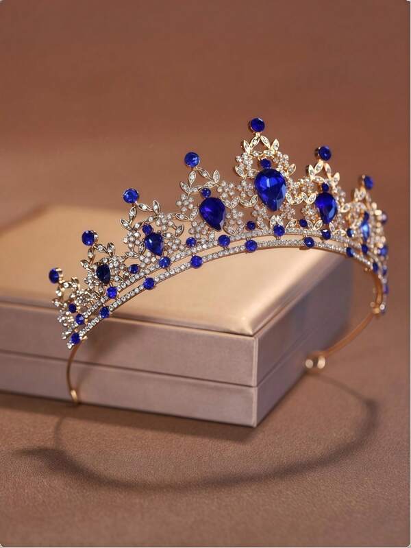 1件优雅合金皇冠，蓝色水晶水钻新娘皇冠，优雅迷人，适合婚礼、舞会、派对等场合。
