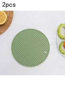 2个装硅胶耐热餐垫 - 圆形防滑隔热垫，适用于厨房台面和餐桌，多功能隔热垫，可放置热菜，也适用于户外野餐和烧烤。 - 彩色 - 查看 11
