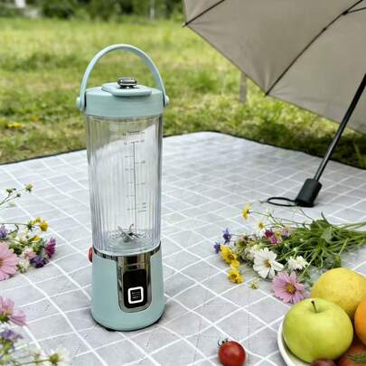 Akane Licuadora portátil recargable por USB, mini batidora de smoothies, capacidad de 600ml, con 2 baterías recargables de 1200mAh, 12 cuchillas, taza graduada, material ABS, diseño desmontable de fácil limpieza, modo dual de jugo y smoothie, suplemento nutricional conveniente en cualquier momento y lugar