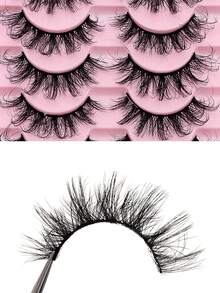 10 对蓬松交叉猫眼假睫毛；黑色强力支撑带；自然纤细的假睫毛；仿貂毛假睫毛；柔软扇形卷翘睫毛。