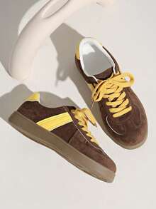 Women's Casual Sneakers, New Round Toe Lace-Up Small White Shoes, Plus Size Sports Shoes, Flat, European And American Imported - Yellow - View 3