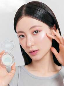 Rom&nd Polvo iluminador Romand 01, edición limitada de colaboración, crea un efecto de maquillaje radiante natural, proporciona un acabado de piel luminosa, textura suave y difuminable, apto para resaltar el rostro y el Body. 6g/0.21oz. - 01 - Ver 11