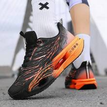 轻便缓震碳纤维板马拉松跑鞋，专为青少年设计，碳纤维材质，透气耐穿，休闲跑步鞋，柔软鞋底，渐变色设计。 - 亮橙色 - 查看 7