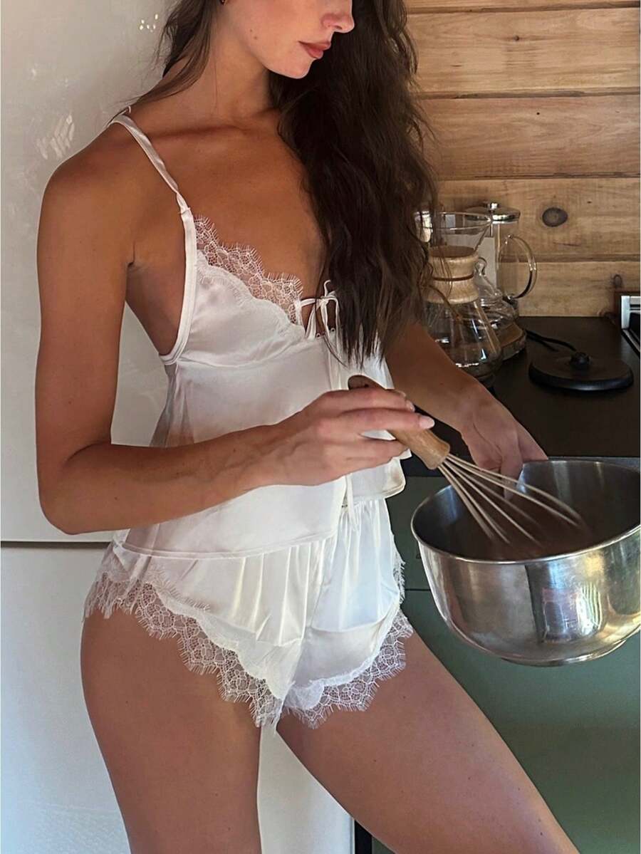 Women Lace Trim Pj Shorts Set Square Neck Coquette Tank Top Silk Satin Pajama Set Babydoll 2 Piece Shorts Outfit - trắng - Xem 1